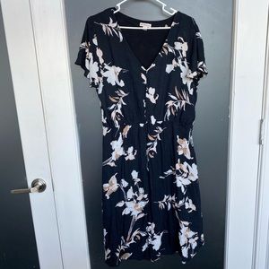 Light floral spring/summer knee length dress
